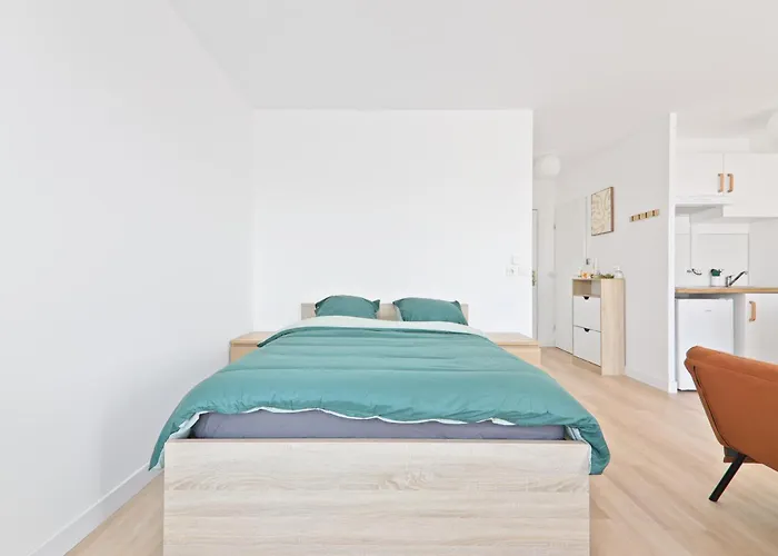 Cozy Studio Near Paris & Orly
